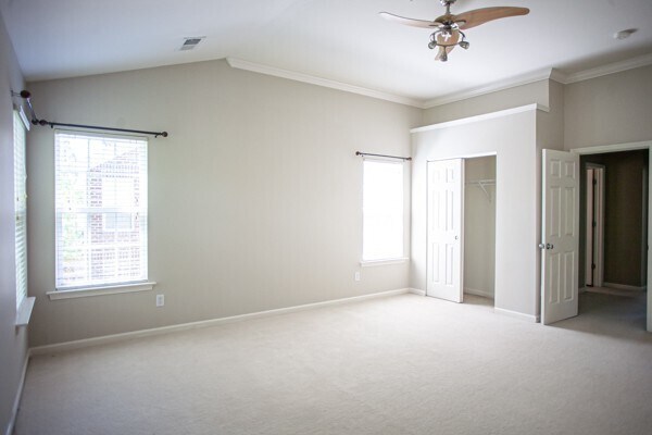 Building Photo - 218 Napa Valley Way