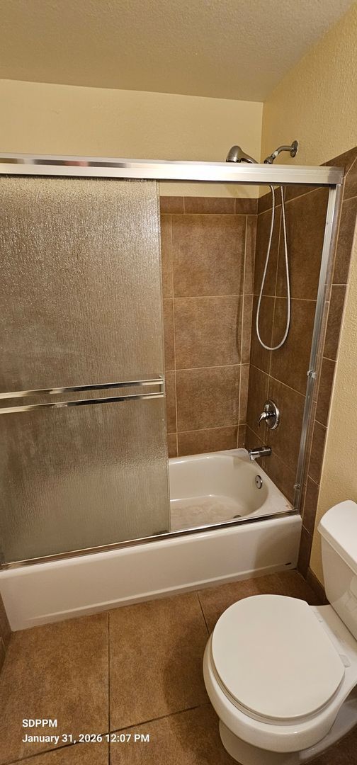 Building Photo - MIRA MESA / SAN DIEGO - Nice 4 Bedroom / 2 Bath House.  AVAILABLE NOW!!