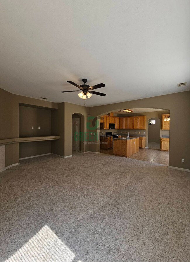 Building Photo - Price Reduced! 4 Bedroom 3 Bath Home is No...
