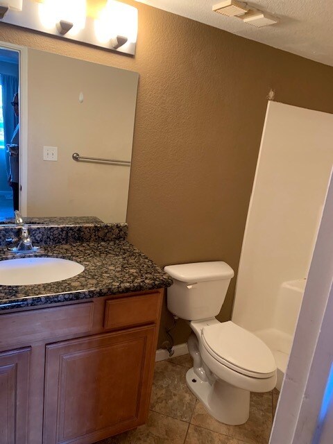 Building Photo - 5877 N Granite Reef Rd