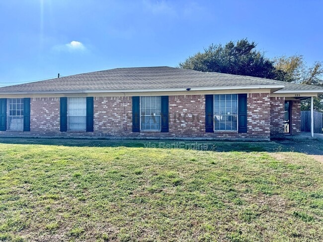 Primary Photo - 535 Barbara Jean Dr