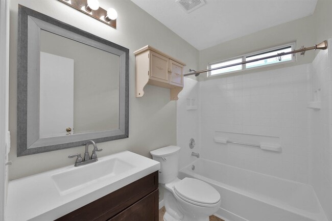 Building Photo - 24011 Pinecreek Point