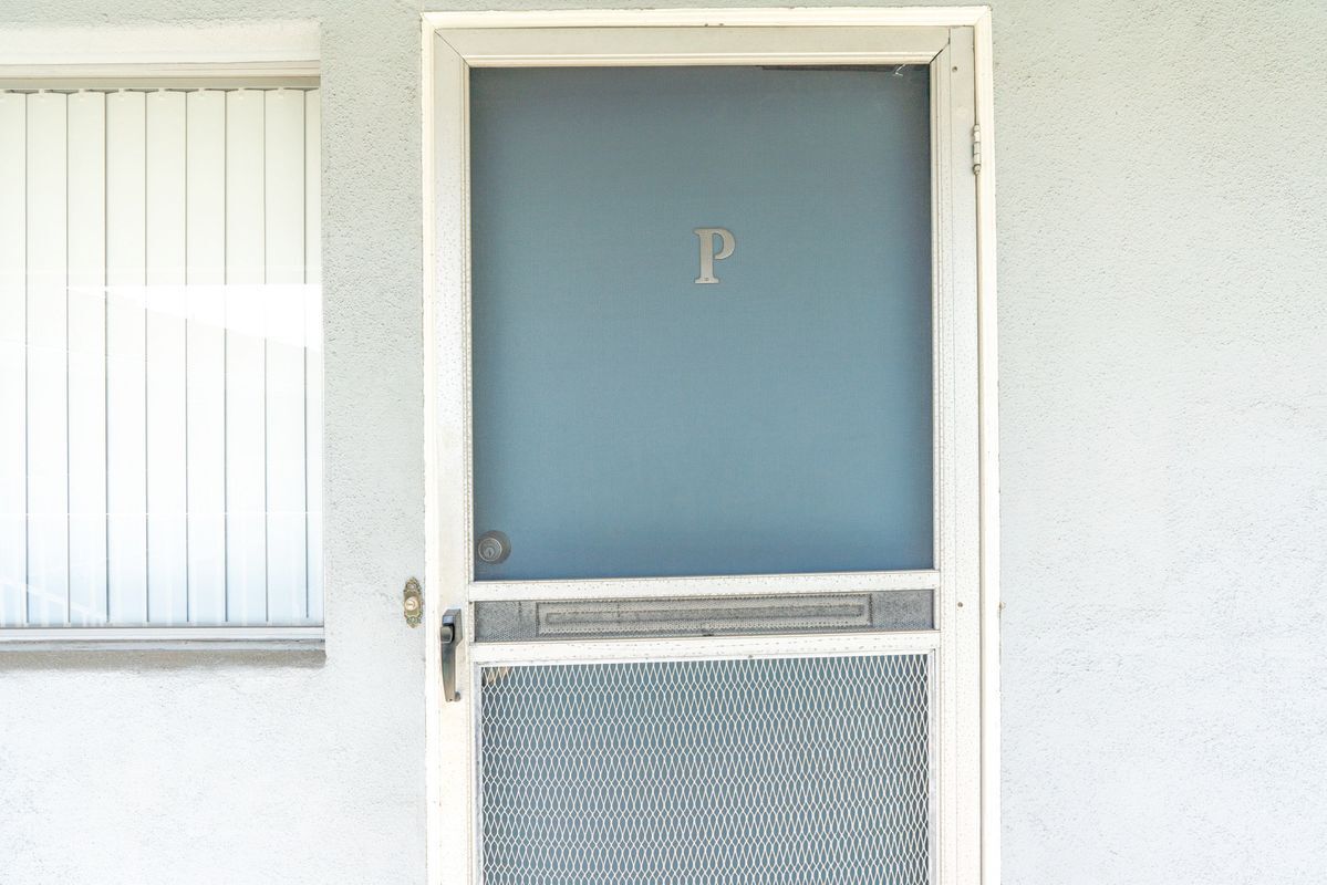 Building Photo - 1801 Fair Oaks Ave