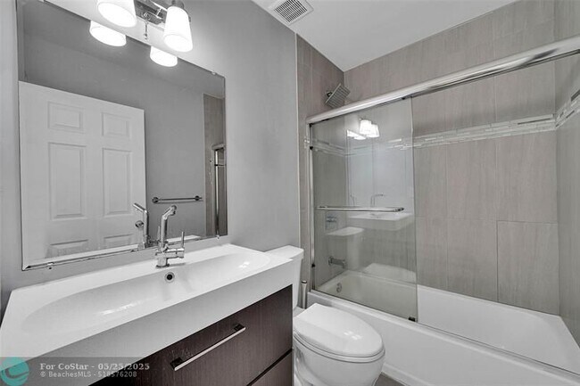 Building Photo - 8785 NW 6th St