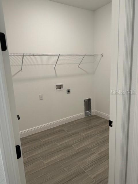 Building Photo - 14803 Milfoil Ave