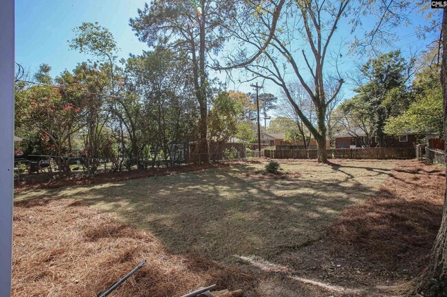 Building Photo - Charming 3-Bedroom Home in the Heart of Rosewood – Available July 2026!