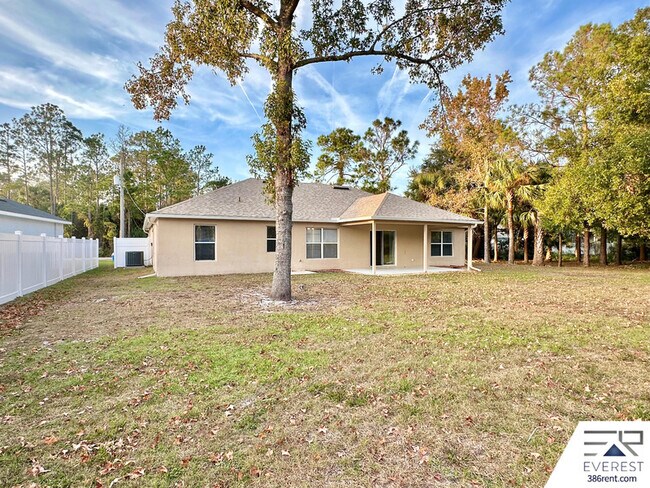 Building Photo - 32 Pierce Ln