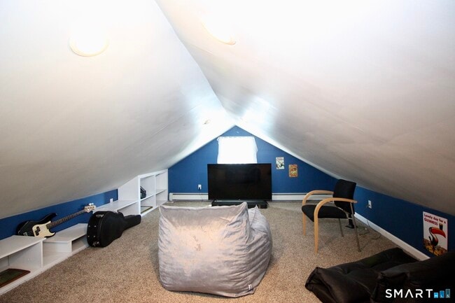 Building Photo - 25 Center Terrace