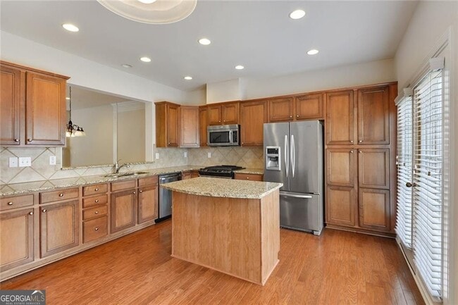 Building Photo - 366 Ardmore Ct NW