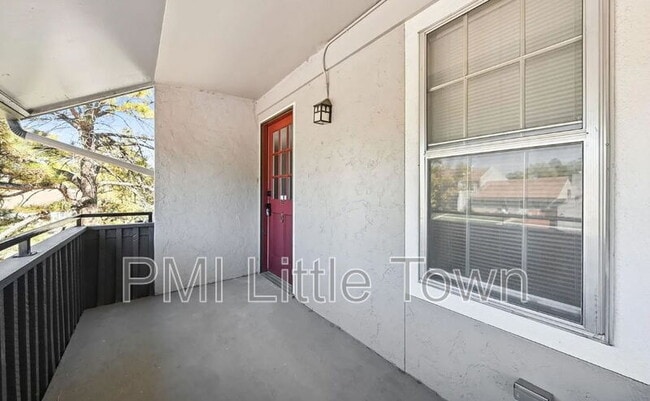 Building Photo - 2301 E Fremont Ave