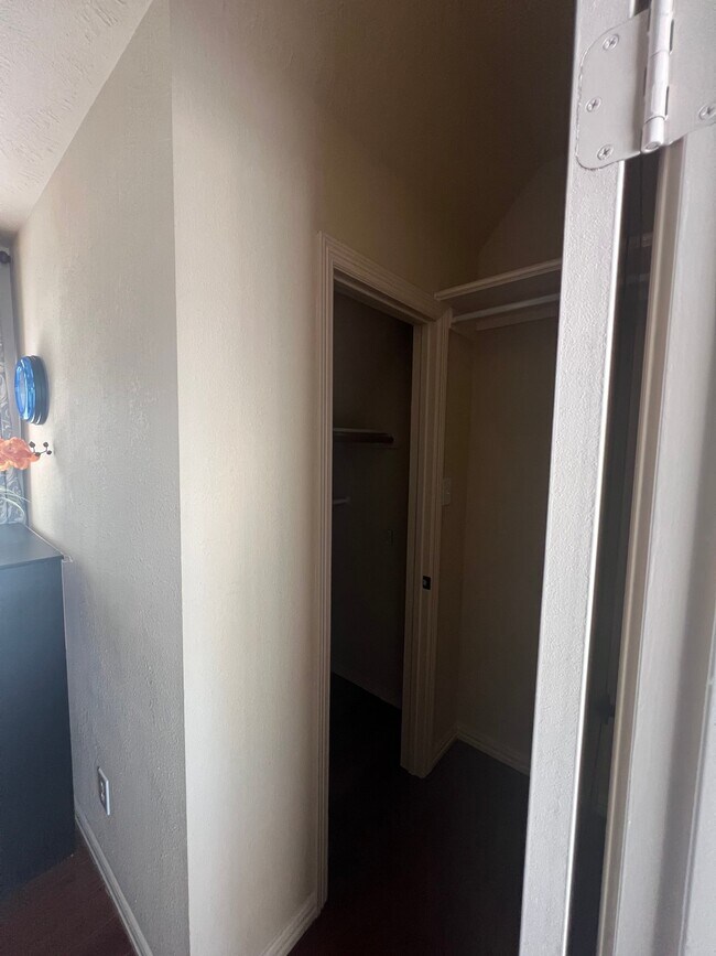 Building Photo - 14014 Summer Ash Ln