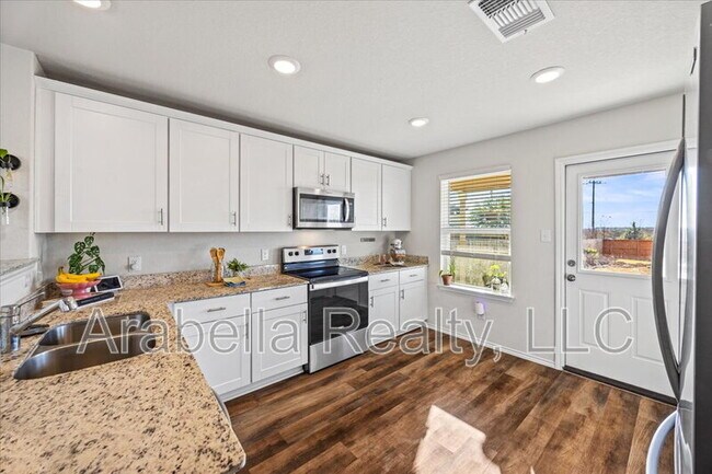 Building Photo - 13907 Anchor Wy