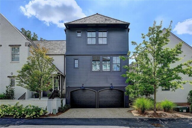Building Photo - 2555 Brook Run