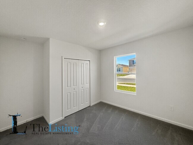 Building Photo - 4810 Katrina Dr