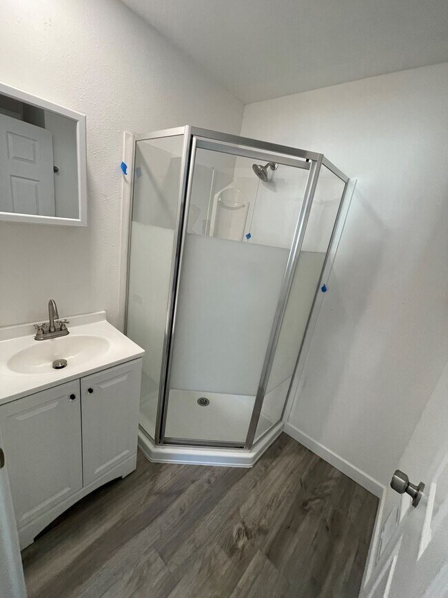 Building Photo - Brand new Apartment in Riddle