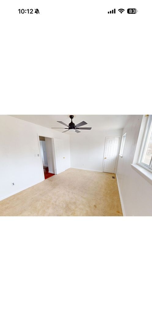 Building Photo - 718 Langley Ave