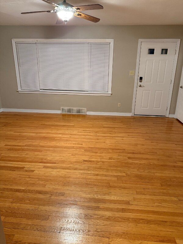 Building Photo - 2306 W 82nd Pl