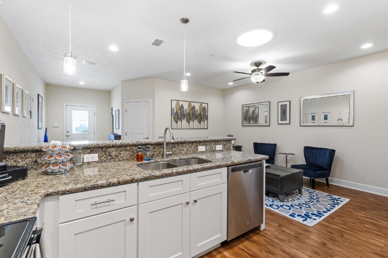 Building Photo - 10773 NW 65 Way