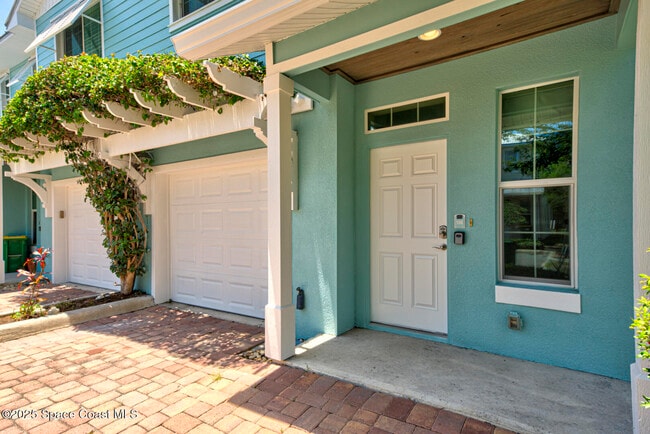 Building Photo - 104 Parrotfish Ln