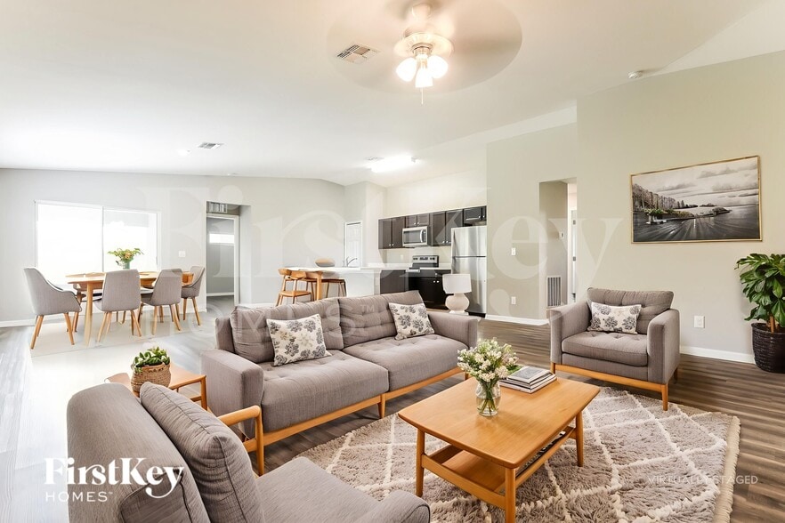 Building Photo - 20431 Mt Prospect Ave