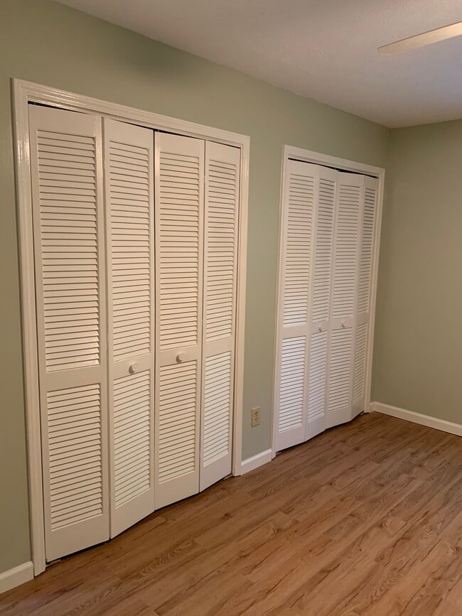 Two closets - 1161 Greenyard Way