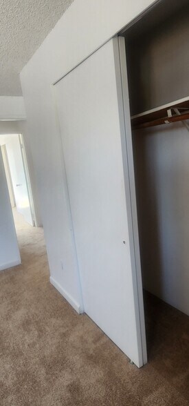 Building Photo - 4304 S Cedar St