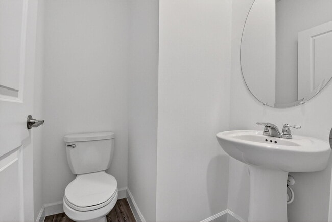 Building Photo - 4645 Meyerson Pl