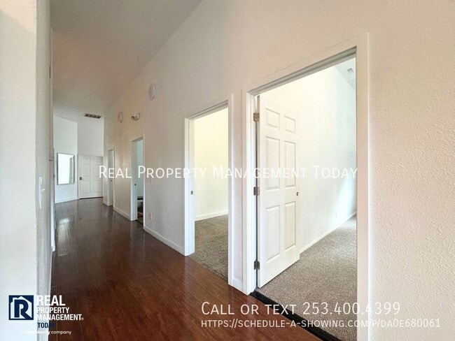 Building Photo - 2817 9th St SW