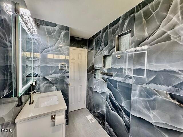 Building Photo - 65 Crooked Creek Run