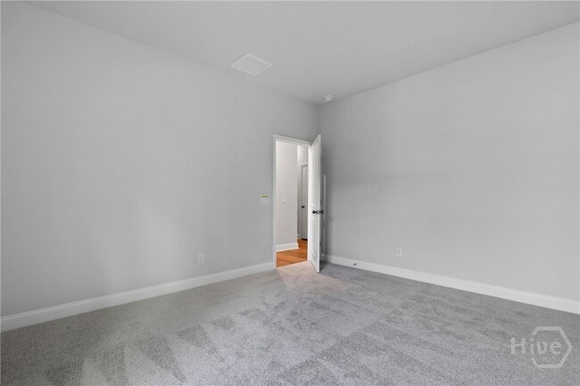 Building Photo - 147 Higginson Dr