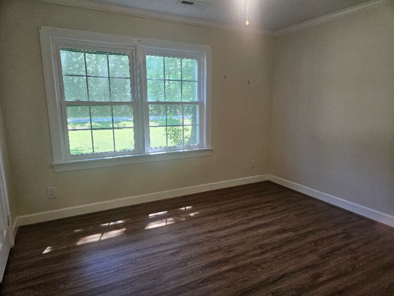 Building Photo - 6139 Skeeter Pond Rd
