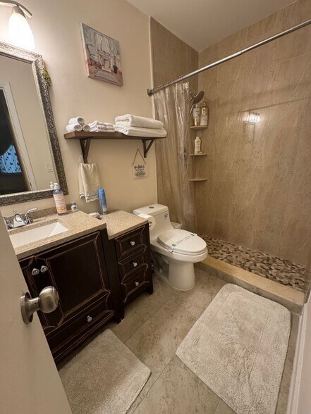 Building Photo - 8617 Pluto Ter