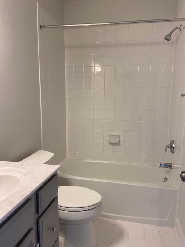 Building Photo - 2759 Acadia Dr