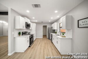 Building Photo - 3417 Green Spring Dr