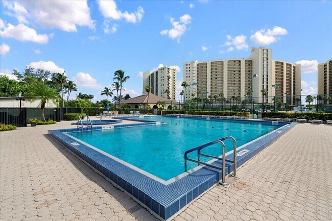 Building Photo - 100 Ocean Trail Way