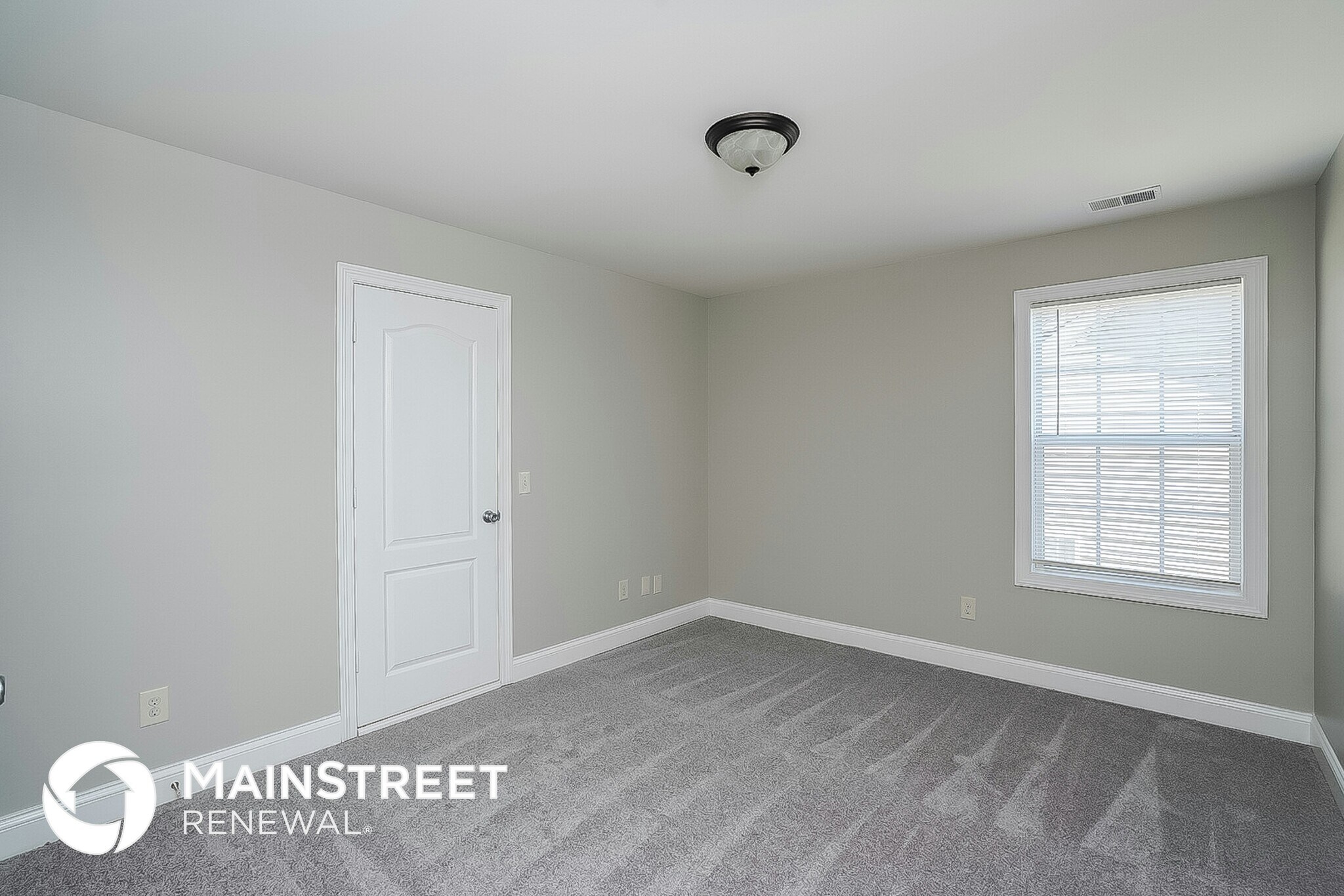 Building Photo - 320 Sea Biscuit Dr