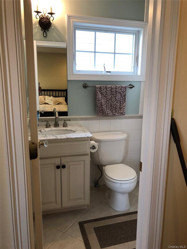 Building Photo - 40 Ellsworth Ave