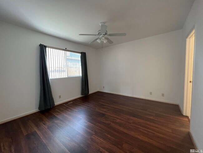 Building Photo - 1715 Polo Park Dr
