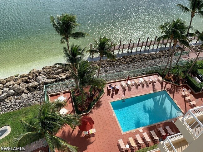 Building Photo - 990 Cape Marco Dr