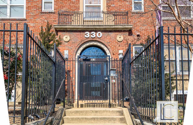 Primary Photo - 330 Rhode Island Ave NE