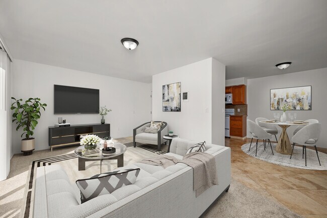 Building Photo - 975 Laguna Dr