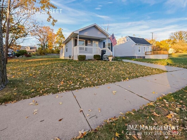 Building Photo - 49 Oakhill St