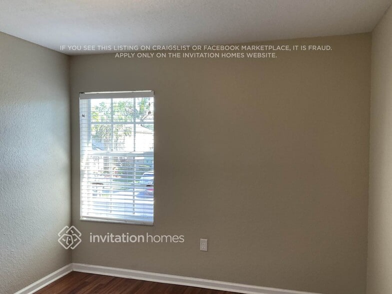 Building Photo - 5821 Azalea Cir