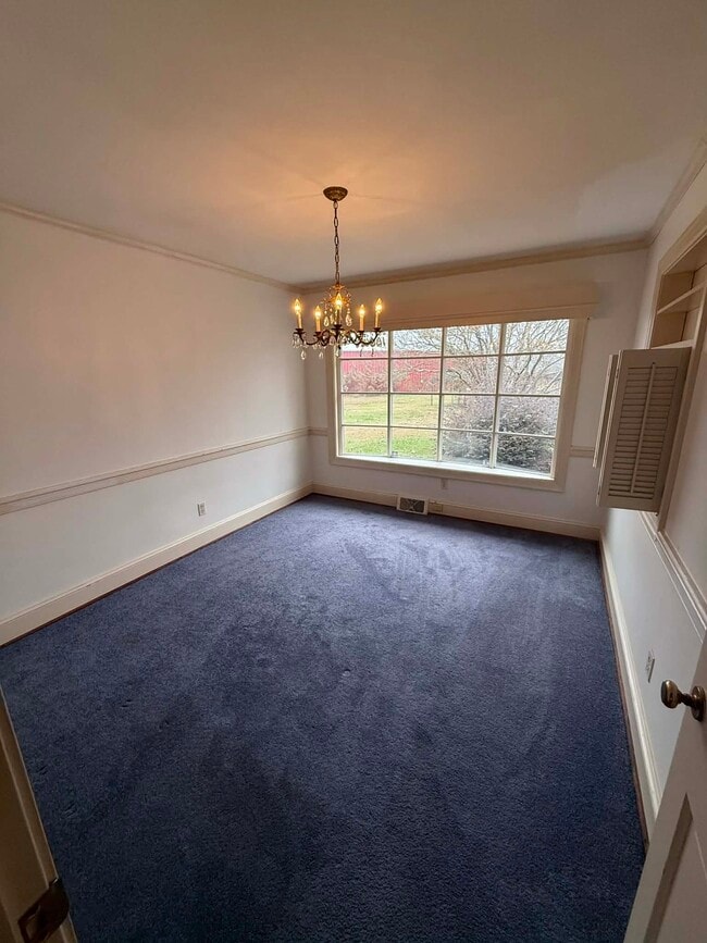 Building Photo - 5110 US Hwy 13 S