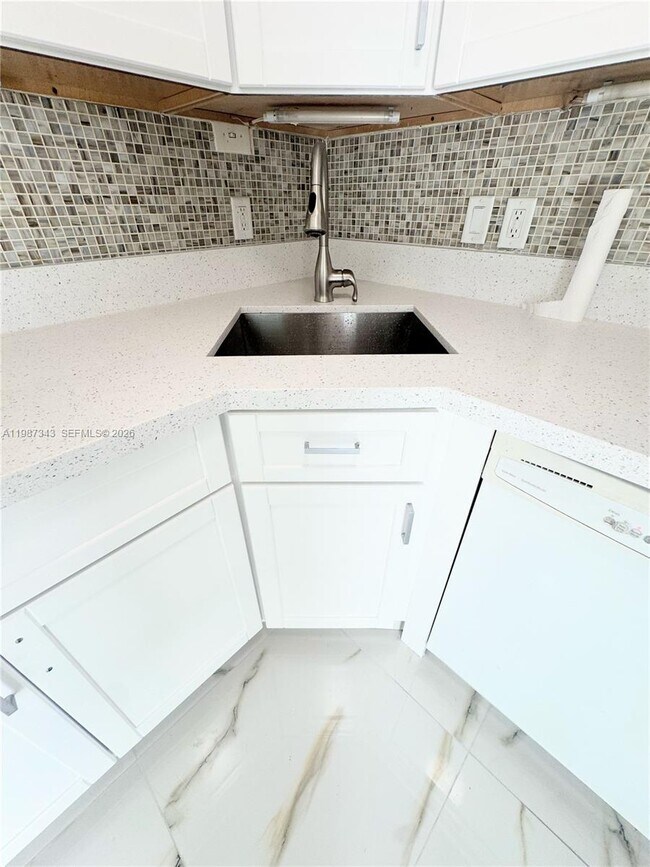 Building Photo - 8160 SW 6th St