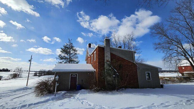 Building Photo - 885 Mount Zion Rd