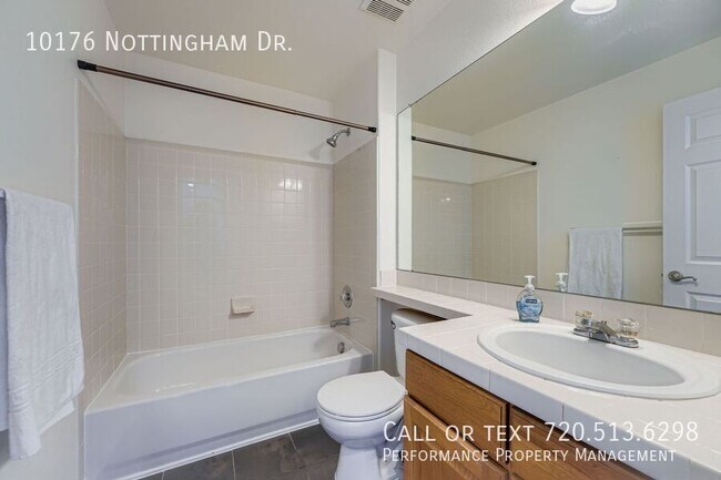 Building Photo - 10176 Nottingham Dr