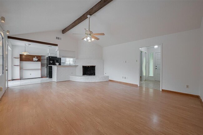 Building Photo - 12111 Pompano Ln