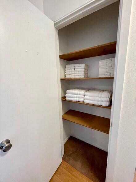 Linen Closet - 1040 E 11th Ave