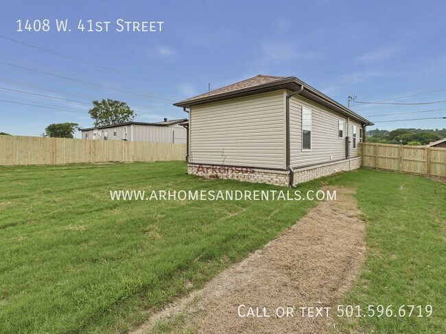 Building Photo - 1408 W 41st St